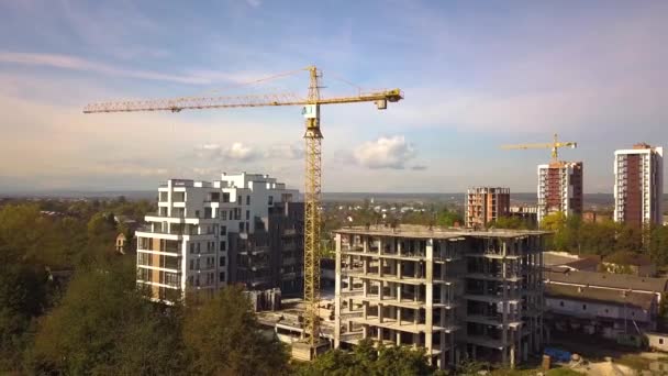 Nşaat Halindeki Yüksek Apartmanların Havadan Görüntüsü Gayrimenkul Geliştirme — Stok video