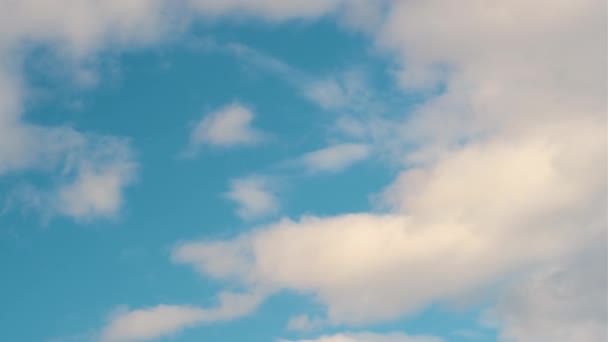Zeitraffer Mit Sich Schnell Bewegenden Wolken Blauen Himmel — Stockvideo