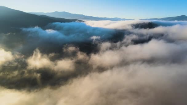 Veduta Aerea Del Paesaggio Sopra Nebbia Nuvole Rapido Movimento Che — Video Stock