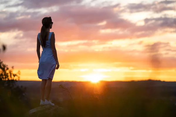 Dark Silhouette Young Woman Summer Dress Standing Outdoors Enjoying View — Stock Photo, Image