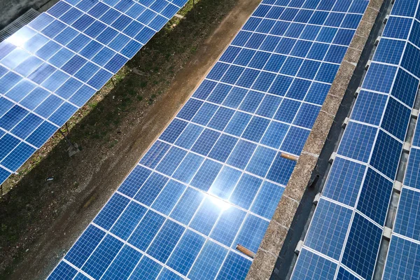 Vue Aérienne Centrale Solaire Avec Panneaux Photovoltaïques Bleus Montés Sur — Photo