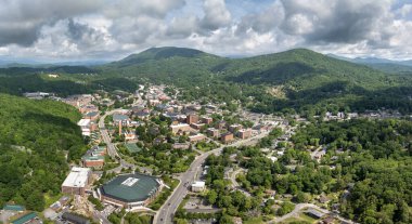 Boone 'un tarihi Amerikan mimarisi, Kuzey Carolina Blue Ridge Dağları' ndaki eski tarihi kasaba. Güzel Amerikan kasabası.