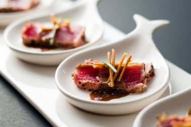 Ton balığı Tataki yakından