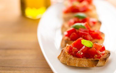 İtalyan bruschetta plaka