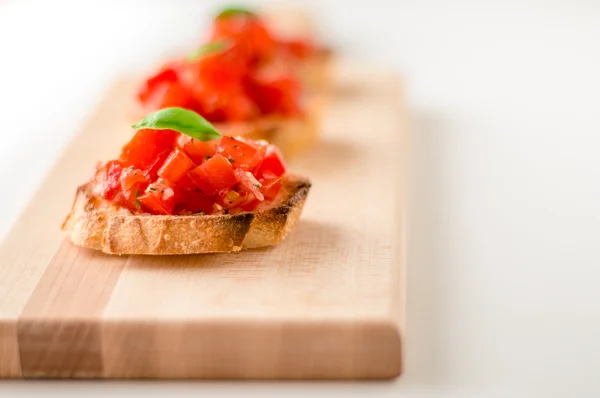 Friss bruschetta előételek — Stock Fotó