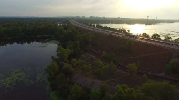 Вид з повітря на міст — стокове відео