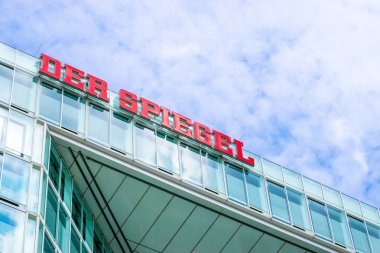 Hamburg, Almanya - 22 Mayıs 2016: Alman dergisi Der Spiegel.