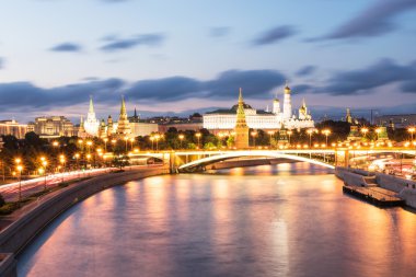 Gece Moskova Kremlin görünümünde. Rusya
