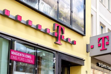 Rostock, Almanya - 22 Ağustos 2016: Deutsche Telekom