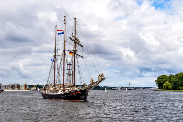 Rostock, deutschland - august 2016: segelschiff hendrika bartelds — Stockfoto