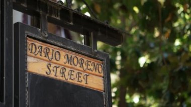 Izmir Dario Moreno sokak tabelası