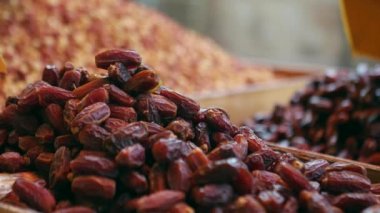 Tarih meyve, geleneksel Müslüman Ramazan yemekleri (hurma)