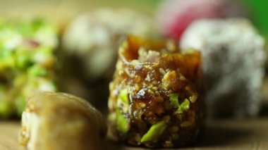 Makro çekim dönen fıstıklı lokum