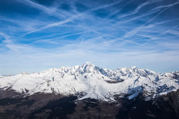 在阿尔卑斯山的勃朗峰 — 图库照片