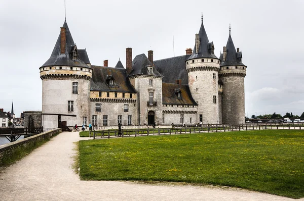 Zámek Sully-sur-Loire ve Francii — Stock fotografie