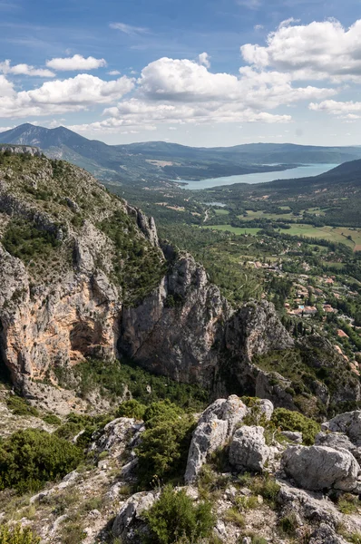 A aldeia de Moustiers Sainte Marie — Fotografia de Stock