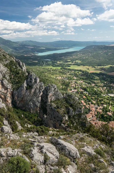 A aldeia de Moustiers Sainte Marie — Fotografia de Stock