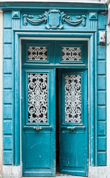 Puerta azul vieja — Foto de Stock