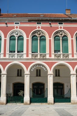 Eski reasturant cephe 