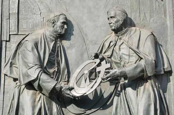 Sculptuur van paus Johannes Paulus ii — Stockfoto