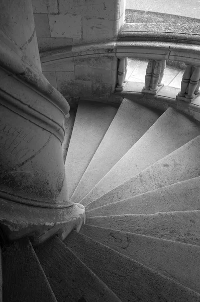 Spiralne schody w zamku chambord — Zdjęcie stockowe