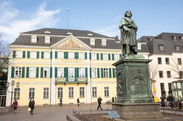 Beethoven monument i bonn — Stockfoto