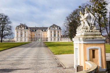 Brühl Augustusburg sarayda