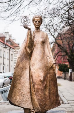 Heykel Marie Sklodowska-Curie