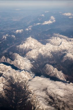 Kar ile kaplı Alps