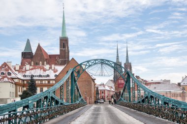 Aşıklar Köprüsü ve katedral Wroclaw
