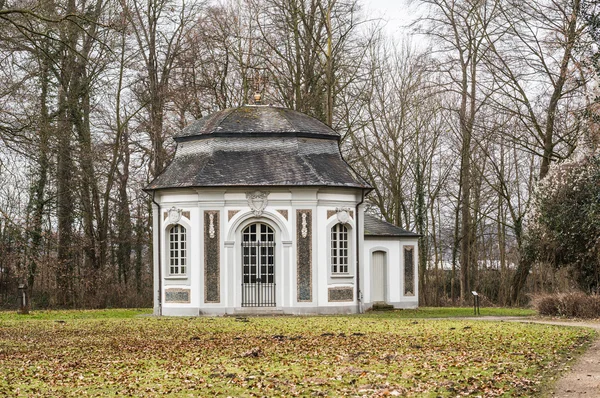 Jagdschloss Falkenlust en Bruhl — Foto de Stock