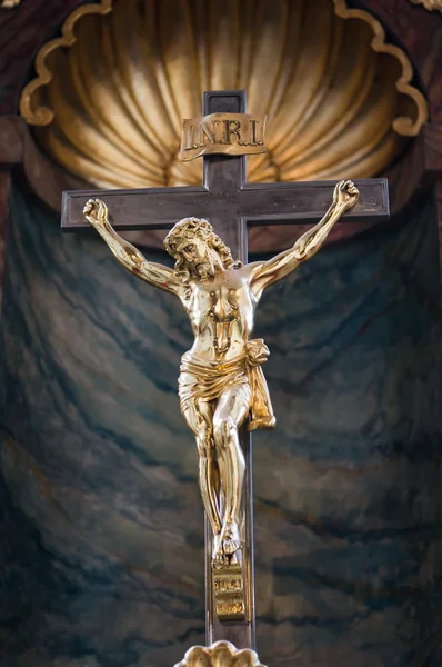 Gouden standbeeld van Jezus Christus — Stockfoto