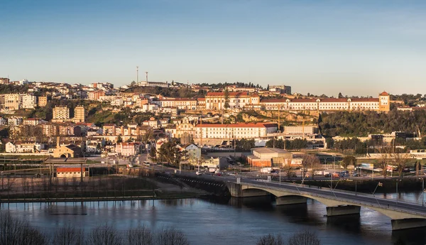 Paisaje urbano de Coimbra al amanecer —  Fotos de Stock