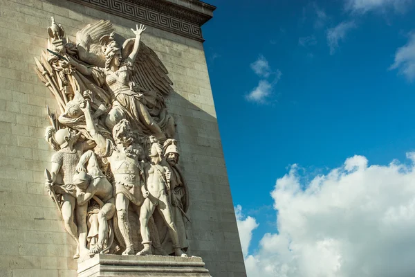 Statue sull'Arco di Trionfo — Foto Stock