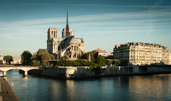 Notre Dame Katedrali