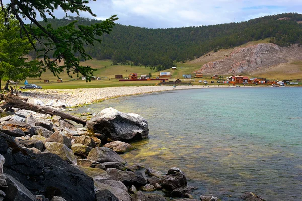 Village on the bank of Baikal — Stock Photo, Image