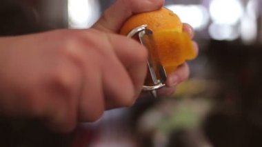Barmen olun narenciye garnitür çubuğu