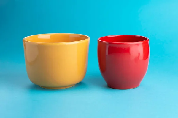 Yellow Red Empty Cup Tea Coffee Blue Background — Stock Photo, Image