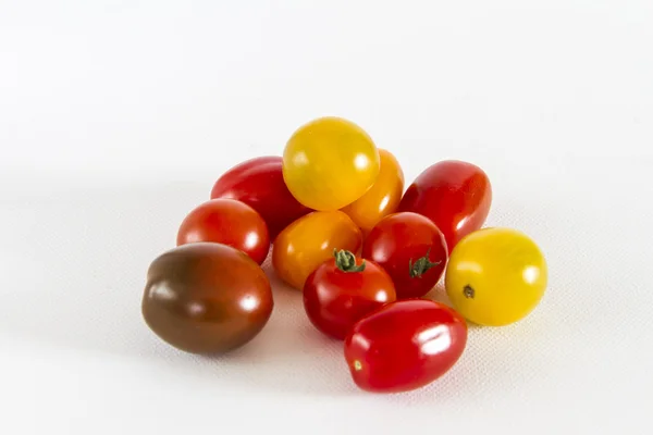 renkli kiraz domates.