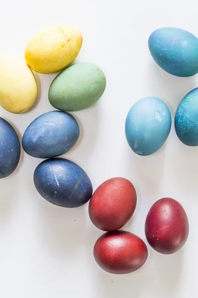 Paskalya, renkli boyalı yumurta.