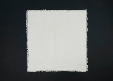 Boş masa arkaplanı. Boş bir kumaş, tekstil, masa örtüsü ya da kırsal bir masadaki peçete. Gıda ve ürün görüntüleme montajı için şablon. Makro.