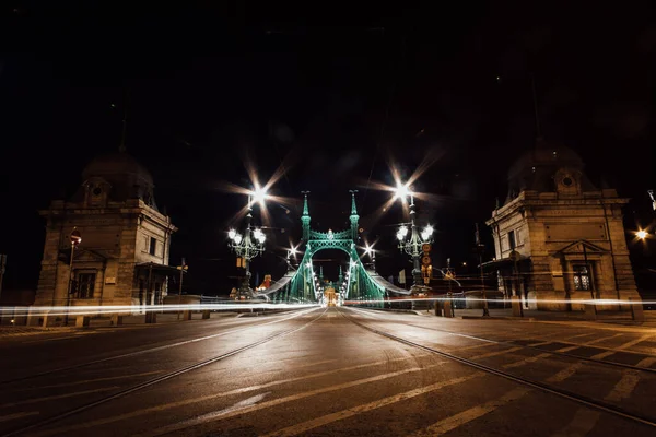 Nachtelijke Blootstelling Van Szechenyi Kettingbrug Boedapest Hongarije Szechenyi Lanchidee Kettingbrug Stockfoto