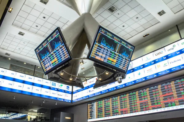 Sao Paulo, Brazílie, 14 březen 2016. Makléři akcie Bovespa obchodování v Sao Paulo, Brazílie — Stock fotografie