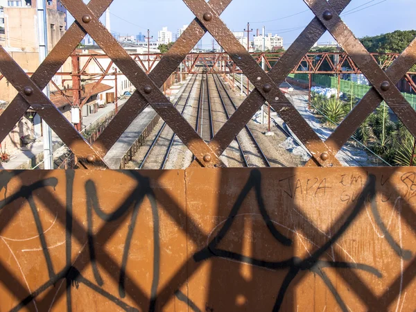 Sao Paulo, Brazil, July 21, 2011. Railway tracks near the Bras station, in Sao Paulo — Stock Photo, Image