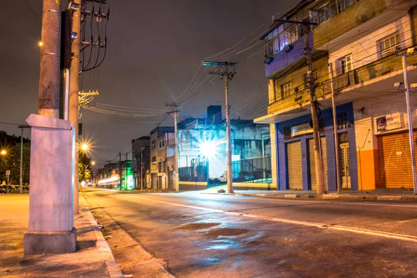 巴西圣保罗 2016年5月12日 圣保罗市中心街道上一座封闭建筑的夜景 — 图库照片