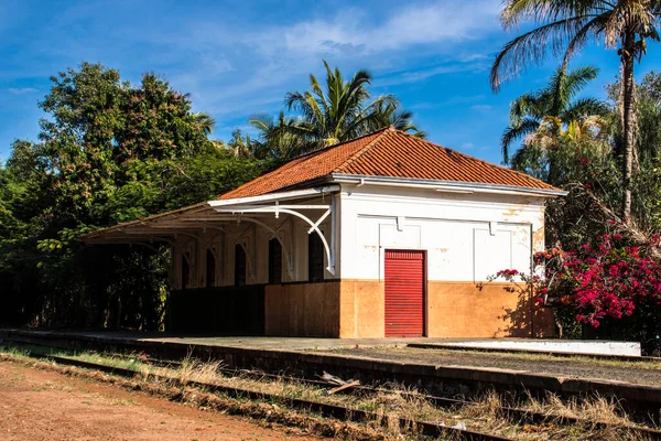 Piccola Stazione Ferroviaria Abbandonata Dell Cia Paulista Estradas Ferro Aperta — Foto Stock