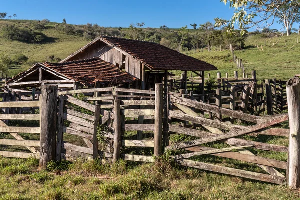 Old Cattle Wooden Stable Abandoned Brazil — Stock Photo, Image