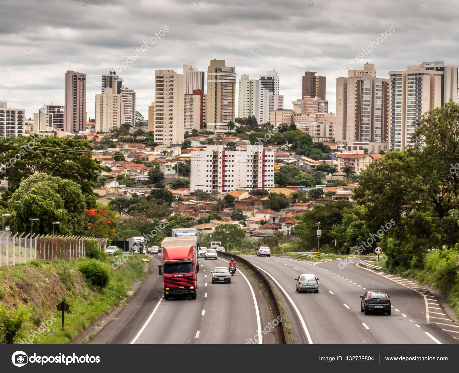 Marília São Paulo fonte: st2.depositphotos.com Fonte: st2.depositphotos.com