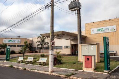 Marilia, Sao Paulo, Brezilya, 30 Ekim 2020. Portekizce, Marila şehrinde 24 saat açık olan UPA acil bakım ünitesinin ön cephesi ve girişi