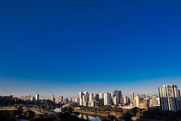 Skyline Ciudad Con Avenida Marginal Río Pinheiros Primer Plano Zona —  Fotos de Stock